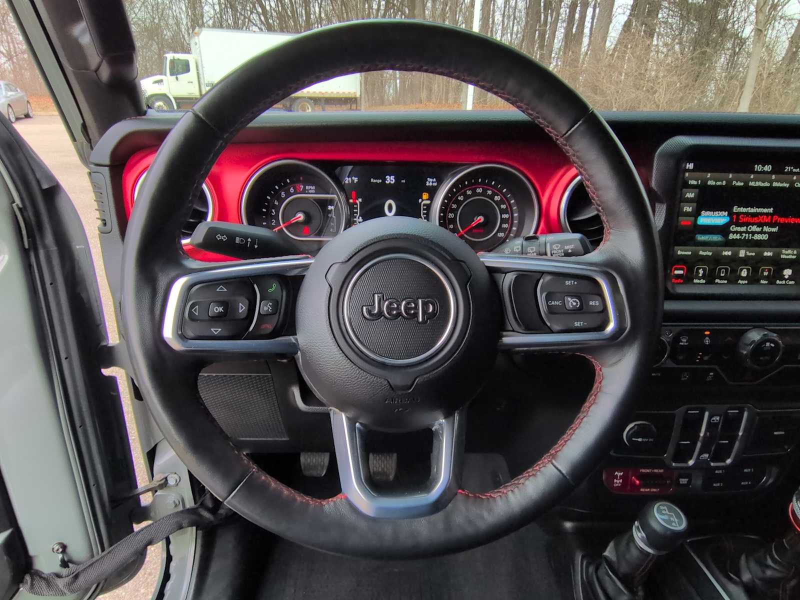 Thumbnail: 2018 Jeep Wrangler - 21