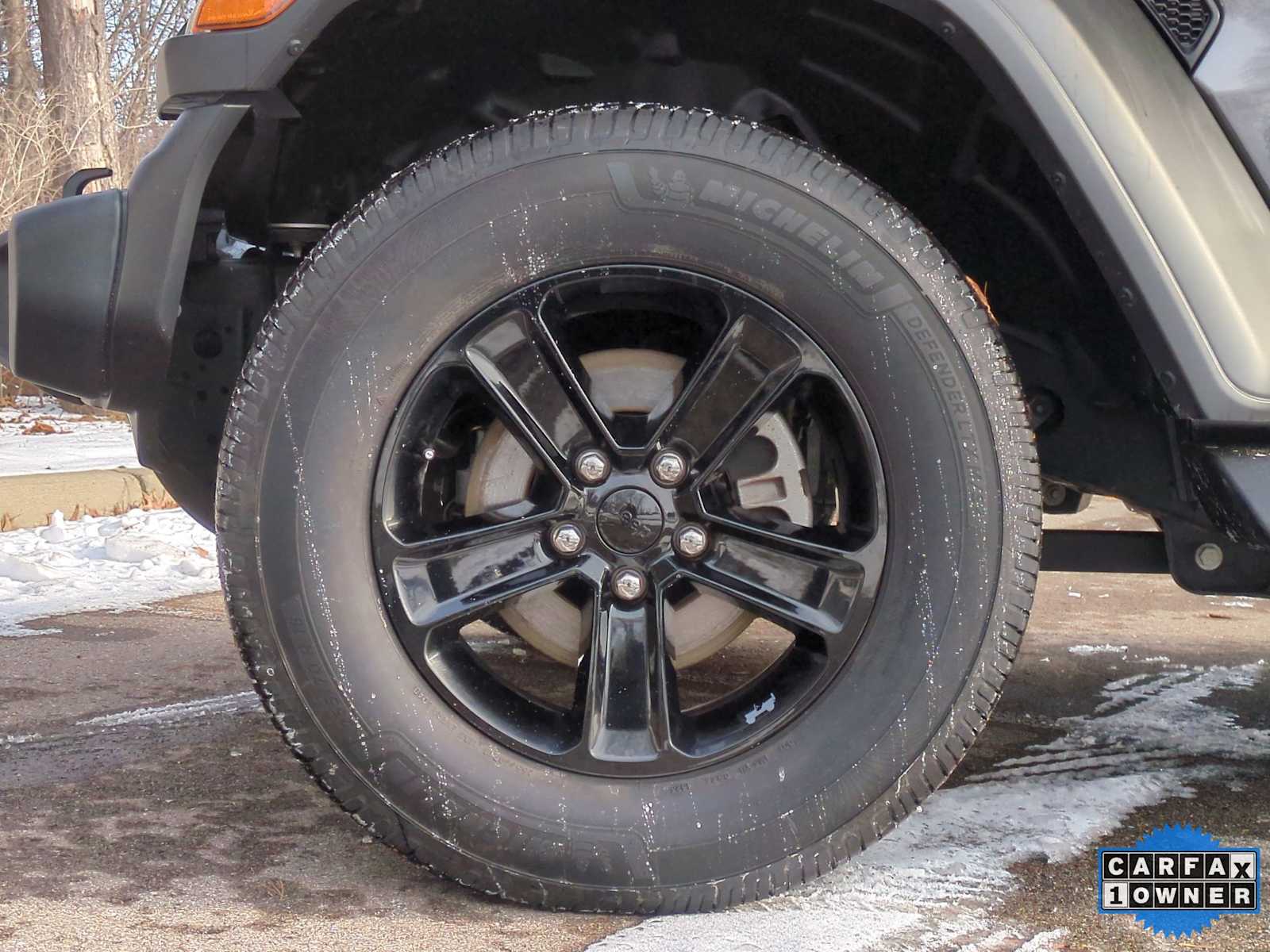 Thumbnail: 2022 Jeep Wrangler - 14