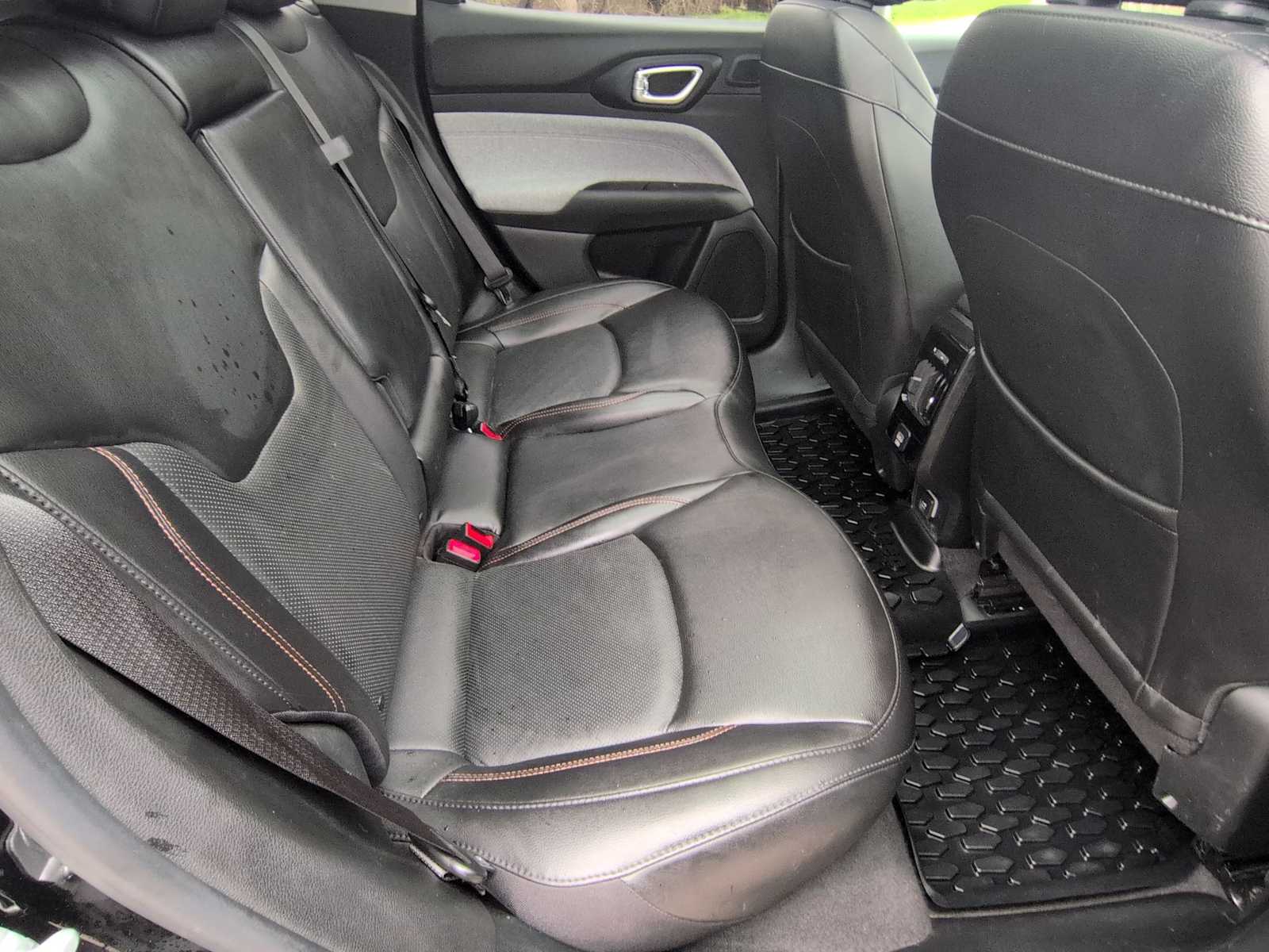 Thumbnail: 2022 Jeep Compass - 24