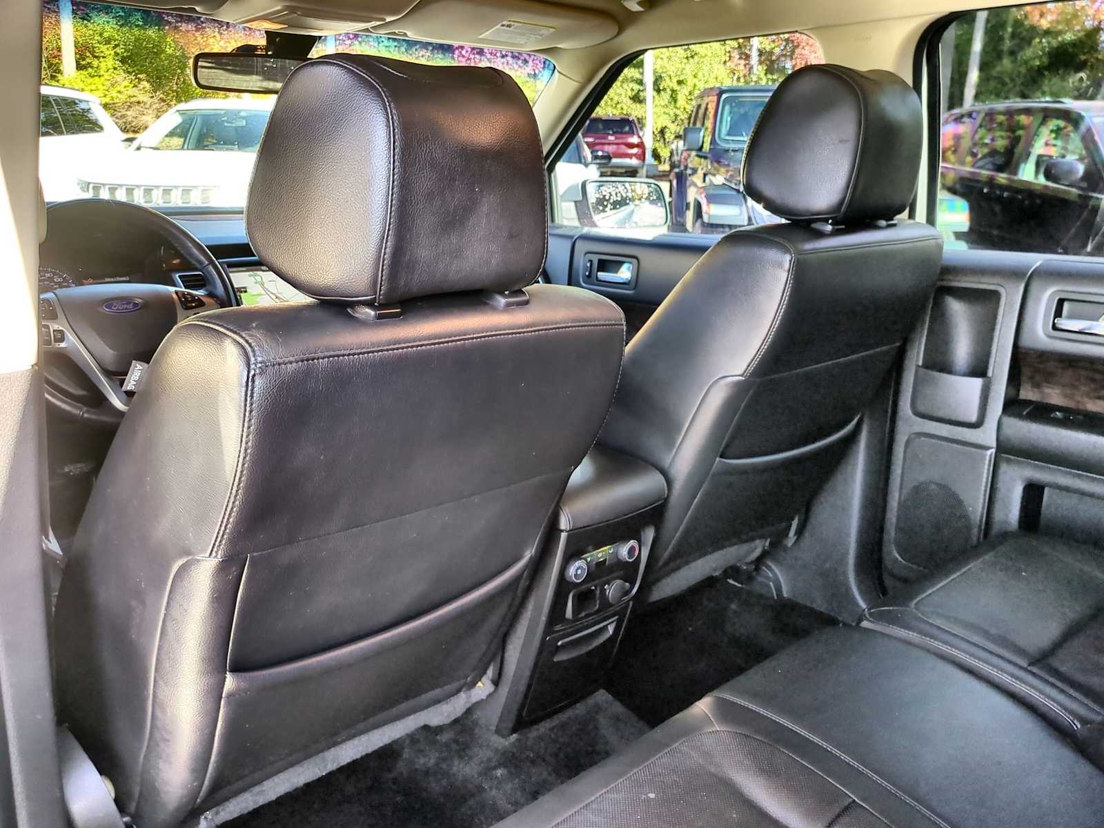 Thumbnail: 2015 Ford Flex - 17
