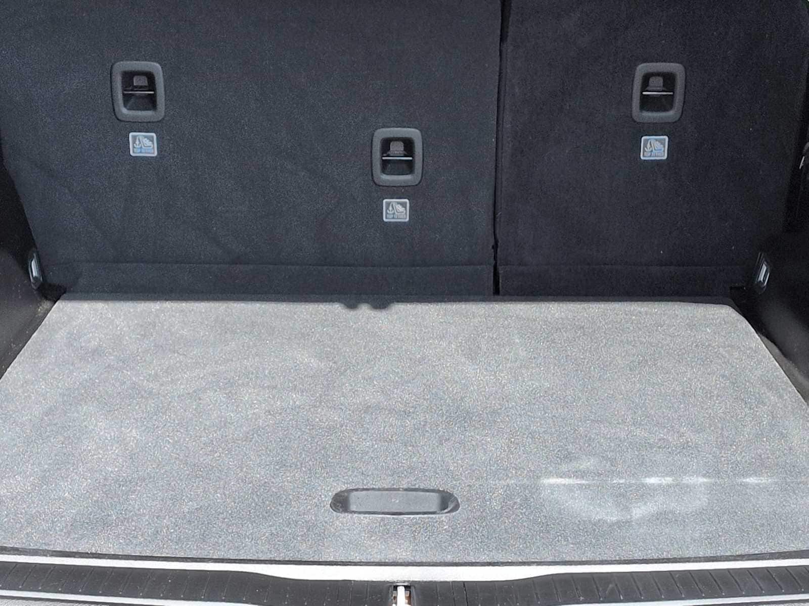 Thumbnail: 2024 Jeep Grand Cherokee - 33