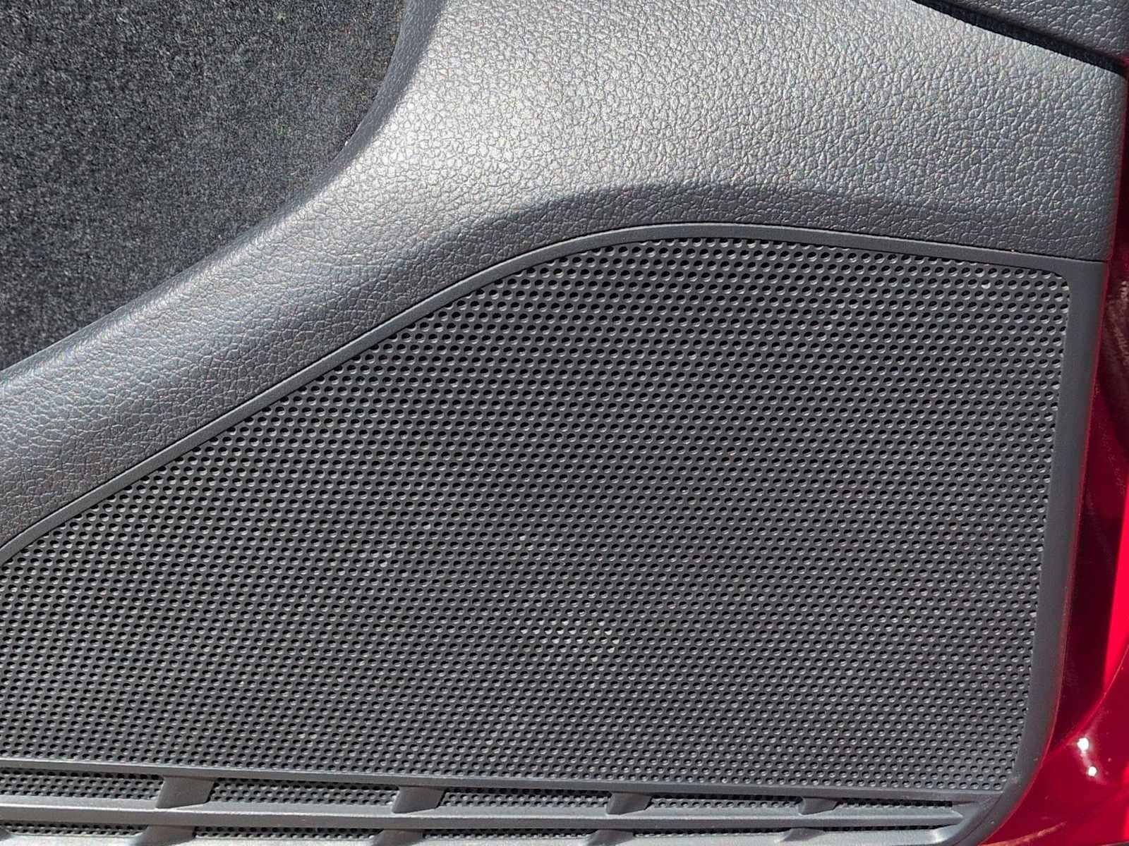 Thumbnail: 2018 Volkswagen Golf - 33