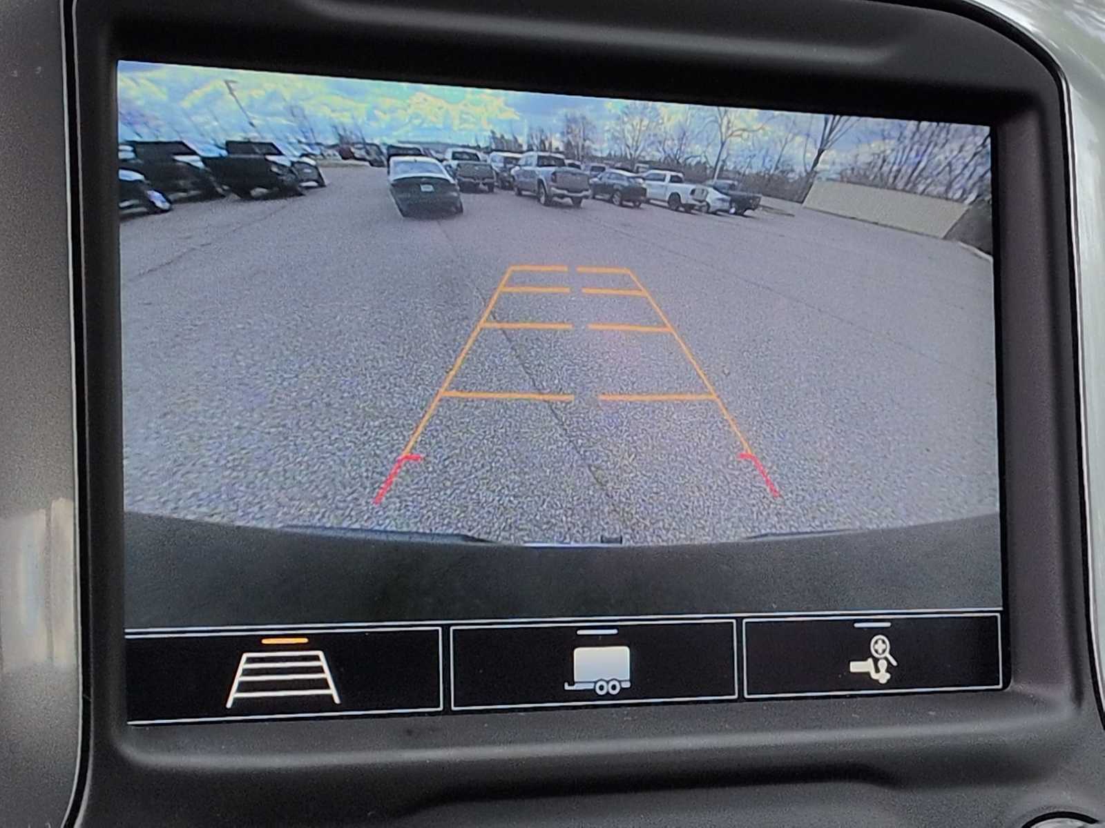 Thumbnail: 2020 Chevrolet Silverado 1500 - 27