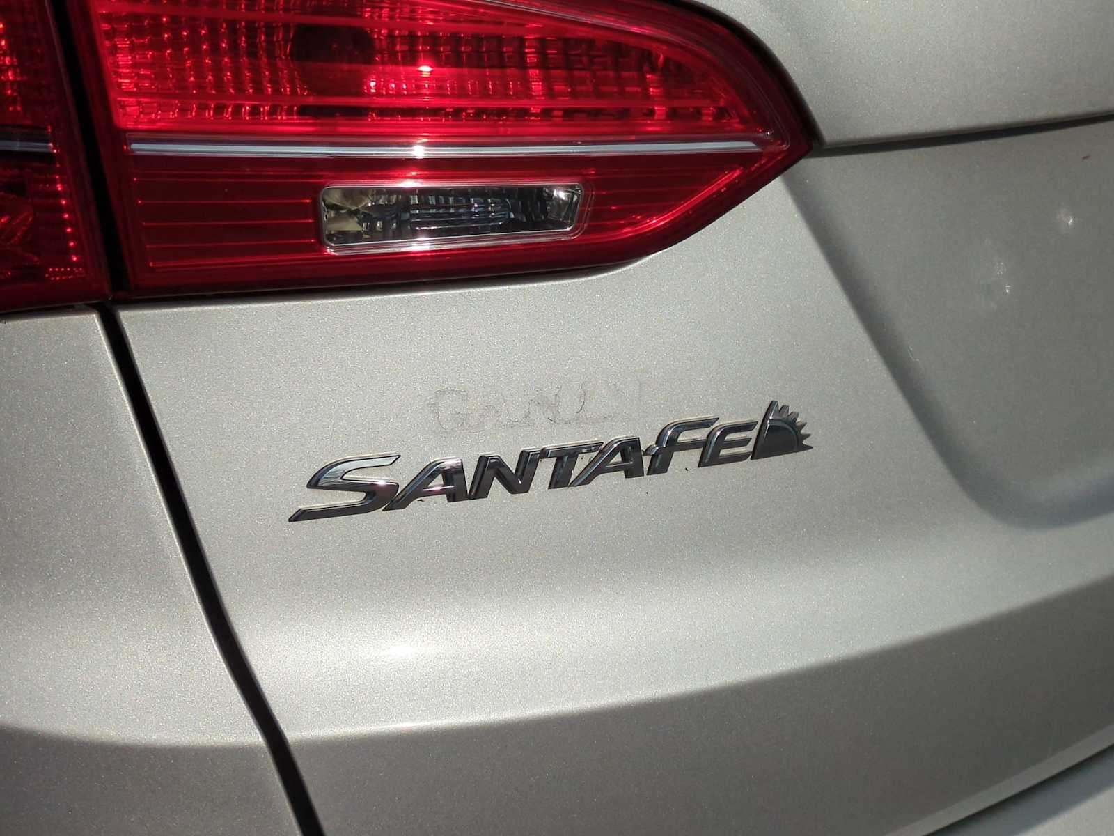 2013 Hyundai Santa Fe Sport 2.0T 13