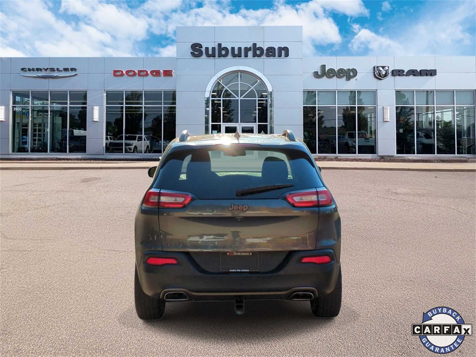 Thumbnail: 2016 Jeep Cherokee - 7