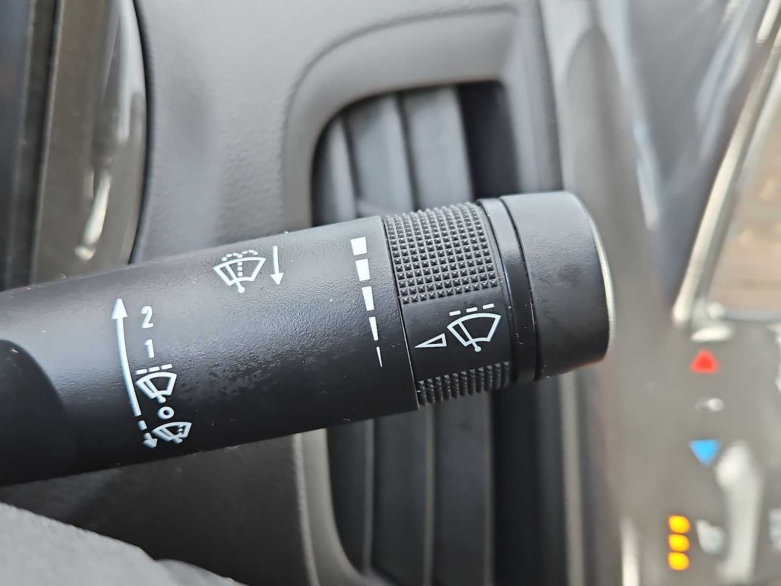 Thumbnail: 2011 Chevrolet Volt - 33