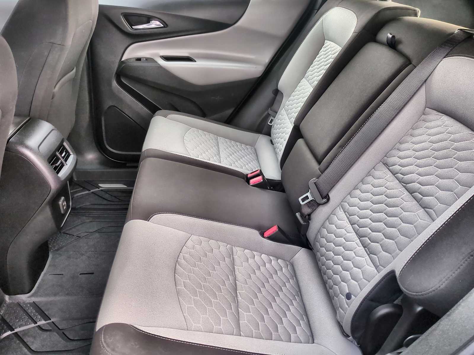 Thumbnail: 2019 Chevrolet Equinox - 19