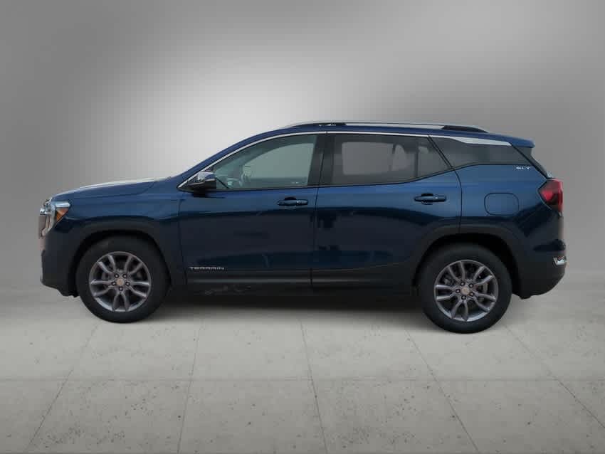 Thumbnail: 2023 GMC Terrain - 5
