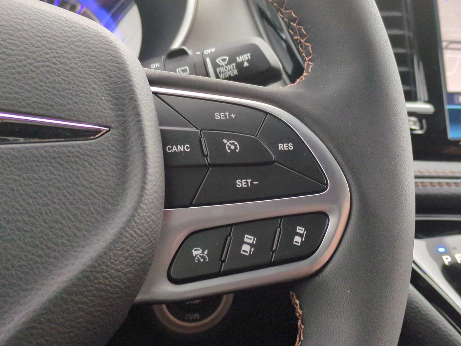 Thumbnail: 2026 Chrysler Pacifica - 26