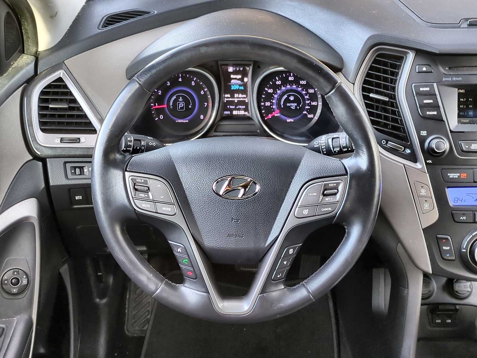 2013 Hyundai Santa Fe Sport 2.0T 23