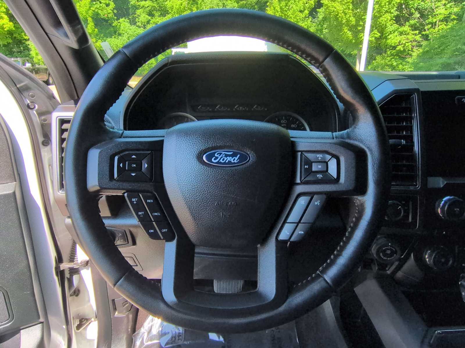 Thumbnail: 2018 Ford F-150 - 21