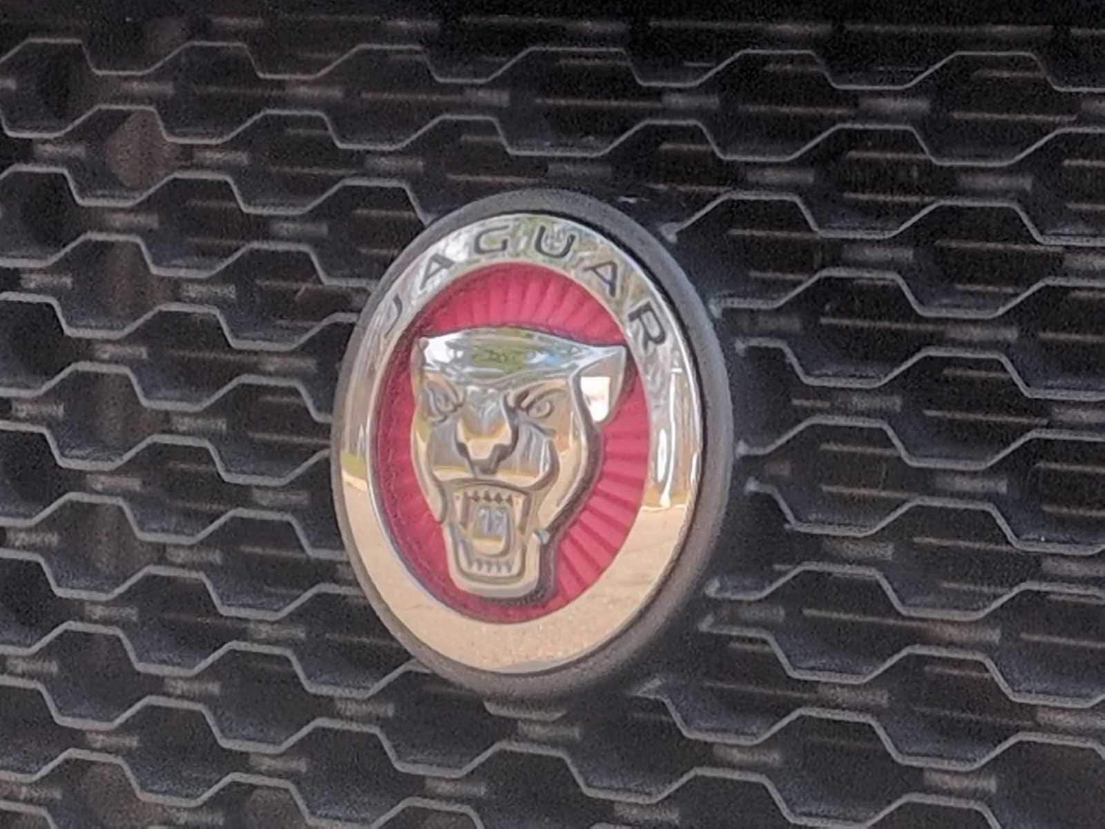 Thumbnail: 2016 Jaguar XF - 11