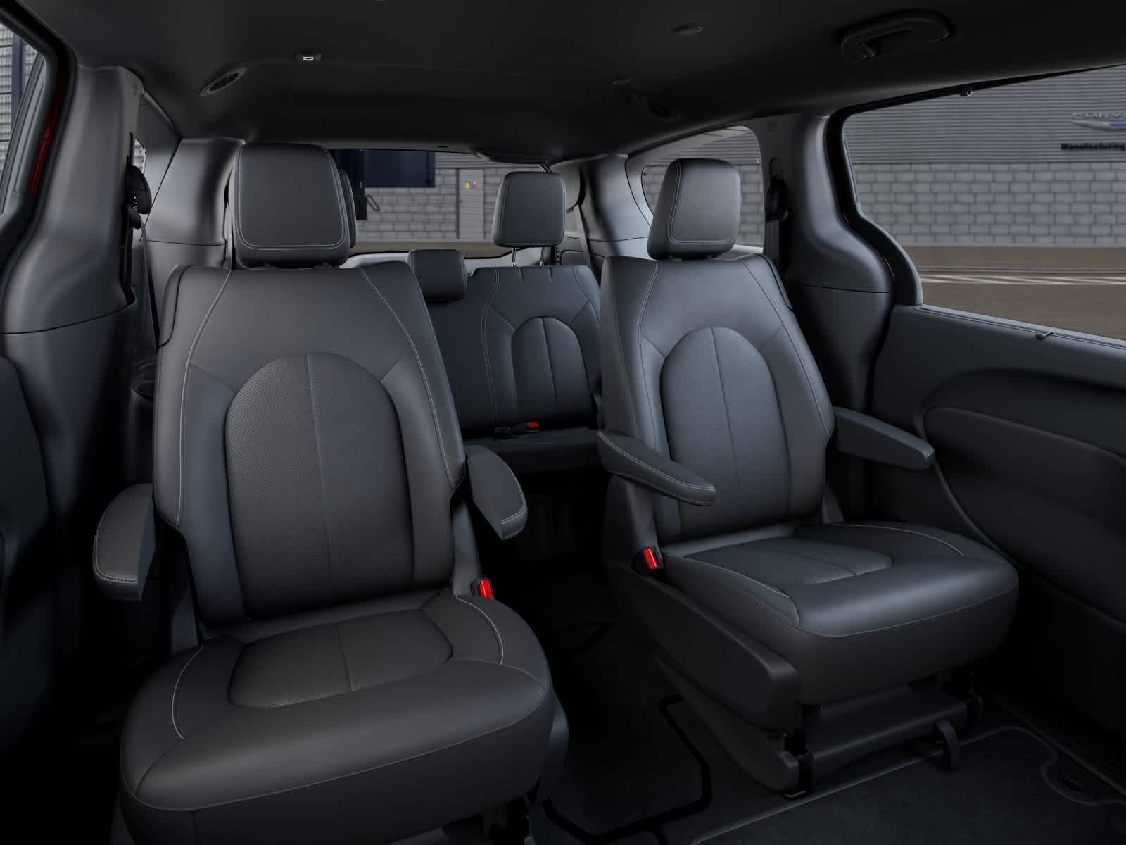 Thumbnail: 2026 Chrysler Pacifica - 15