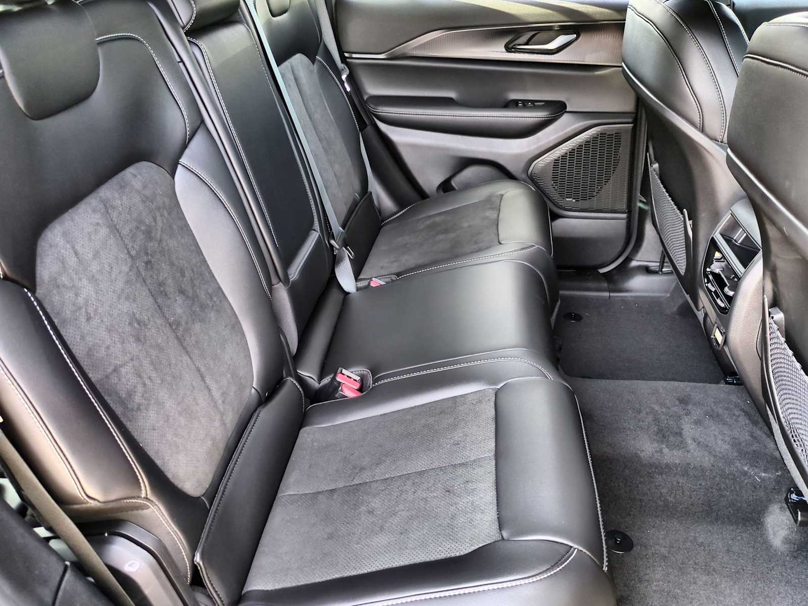 Thumbnail: 2025 Jeep Grand Cherokee - 20