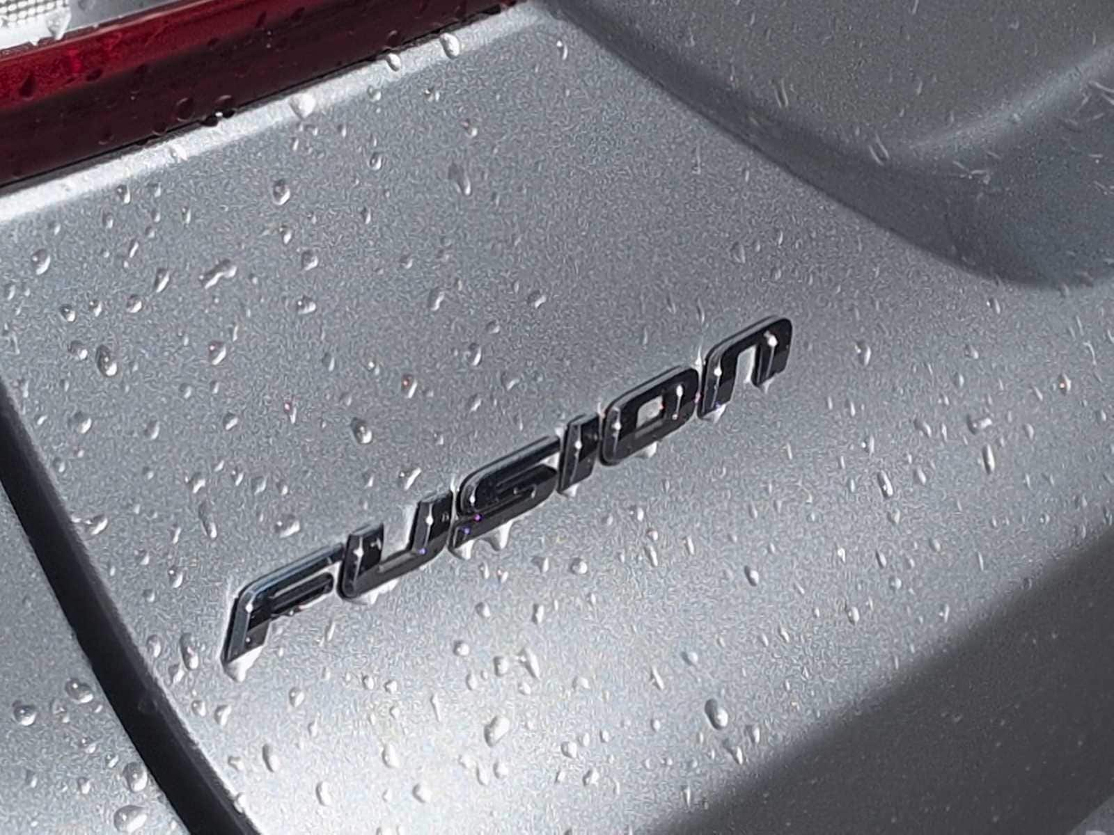 Thumbnail: 2018 Ford Fusion - 13