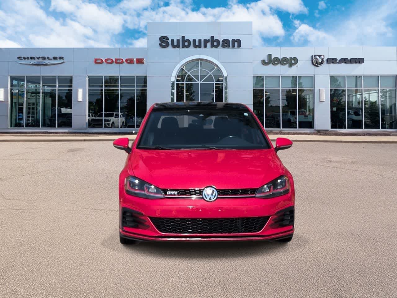 Thumbnail: 2018 Volkswagen Golf - 3