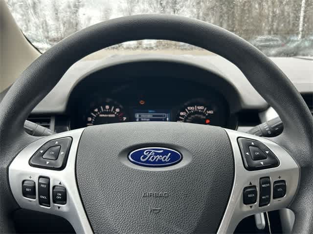 2011 Ford Edge SE 23