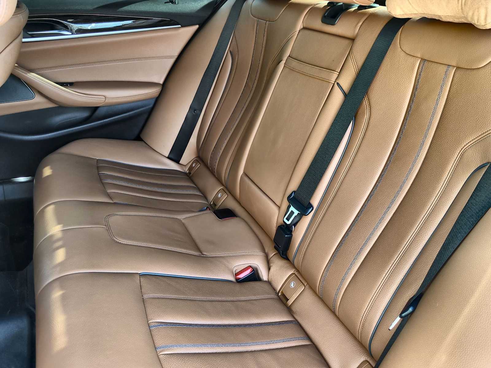 Thumbnail: 2020 BMW 5 Series - 20