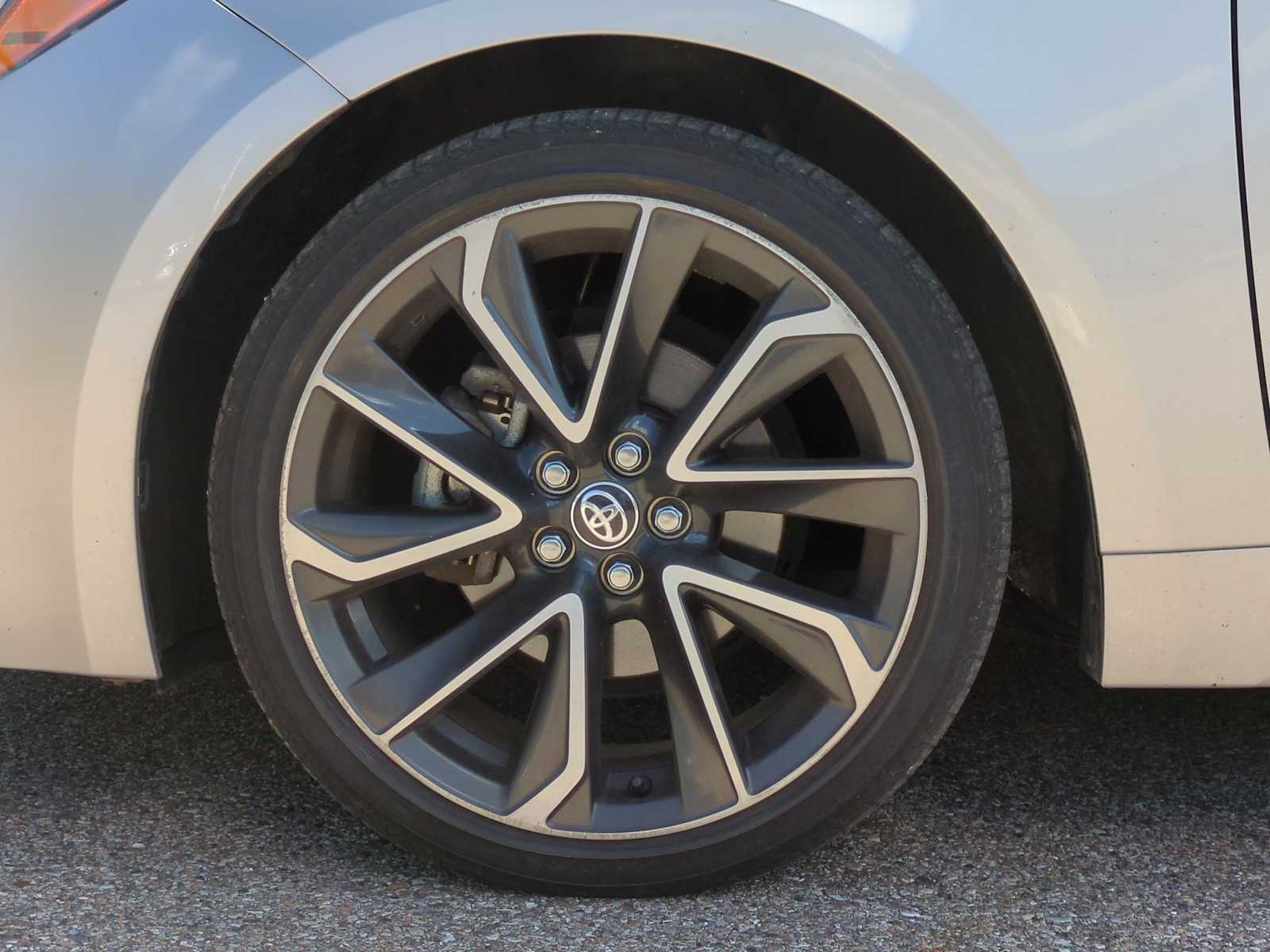 Thumbnail: 2020 Toyota Corolla - 14