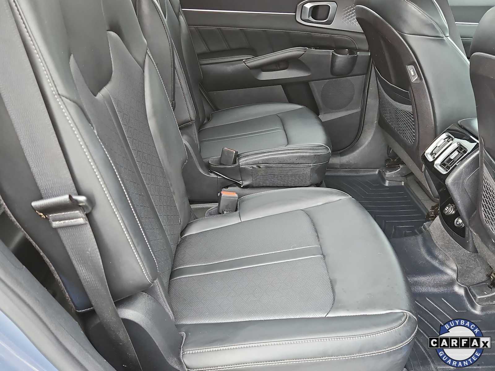 Thumbnail: 2022 Kia Sorento - 27