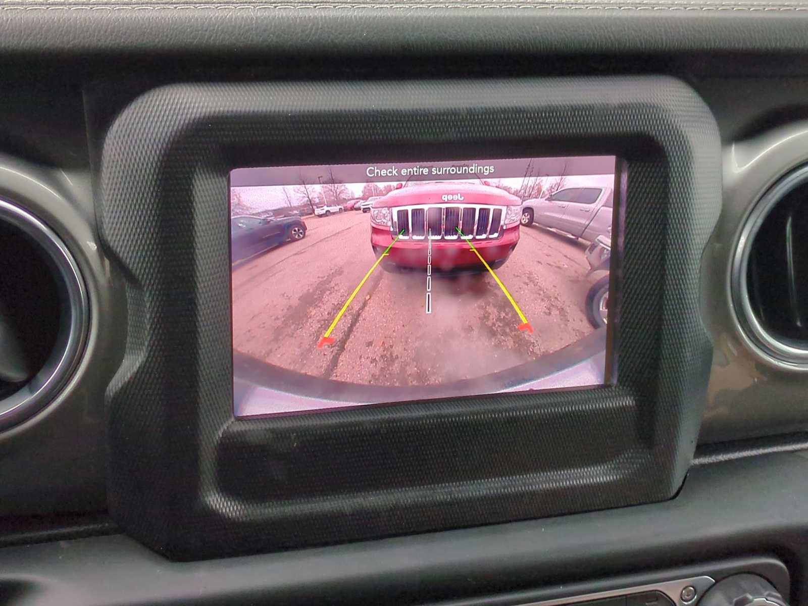 Thumbnail: 2021 Jeep Wrangler - 29