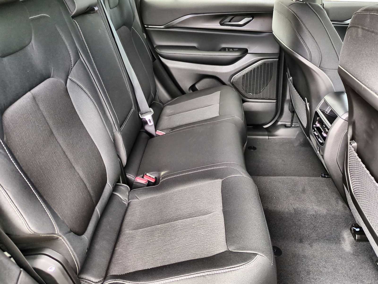 Thumbnail: 2025 Jeep Grand Cherokee - 20