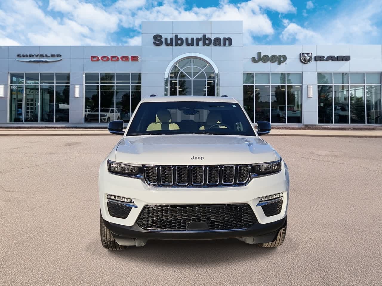 Thumbnail: 2025 Jeep Grand Cherokee - 3