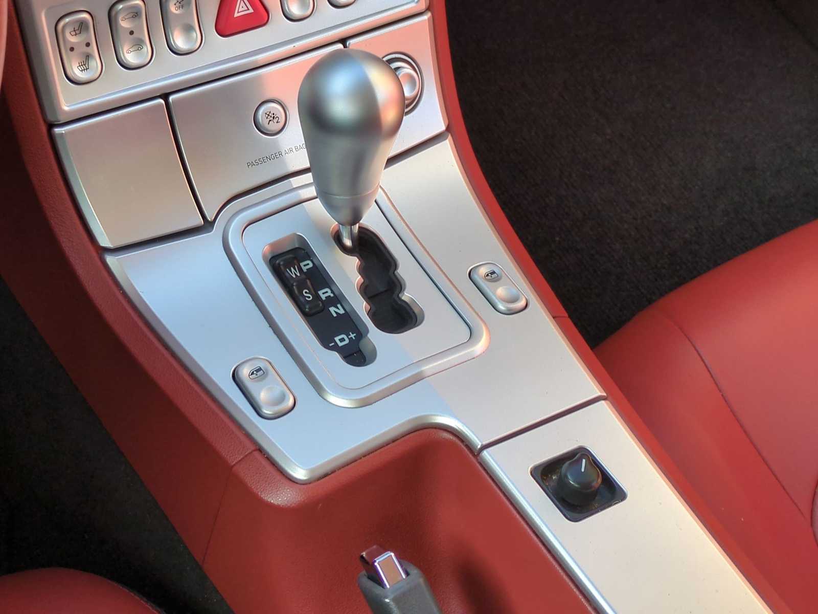 Thumbnail: 2007 Chrysler Crossfire - 26