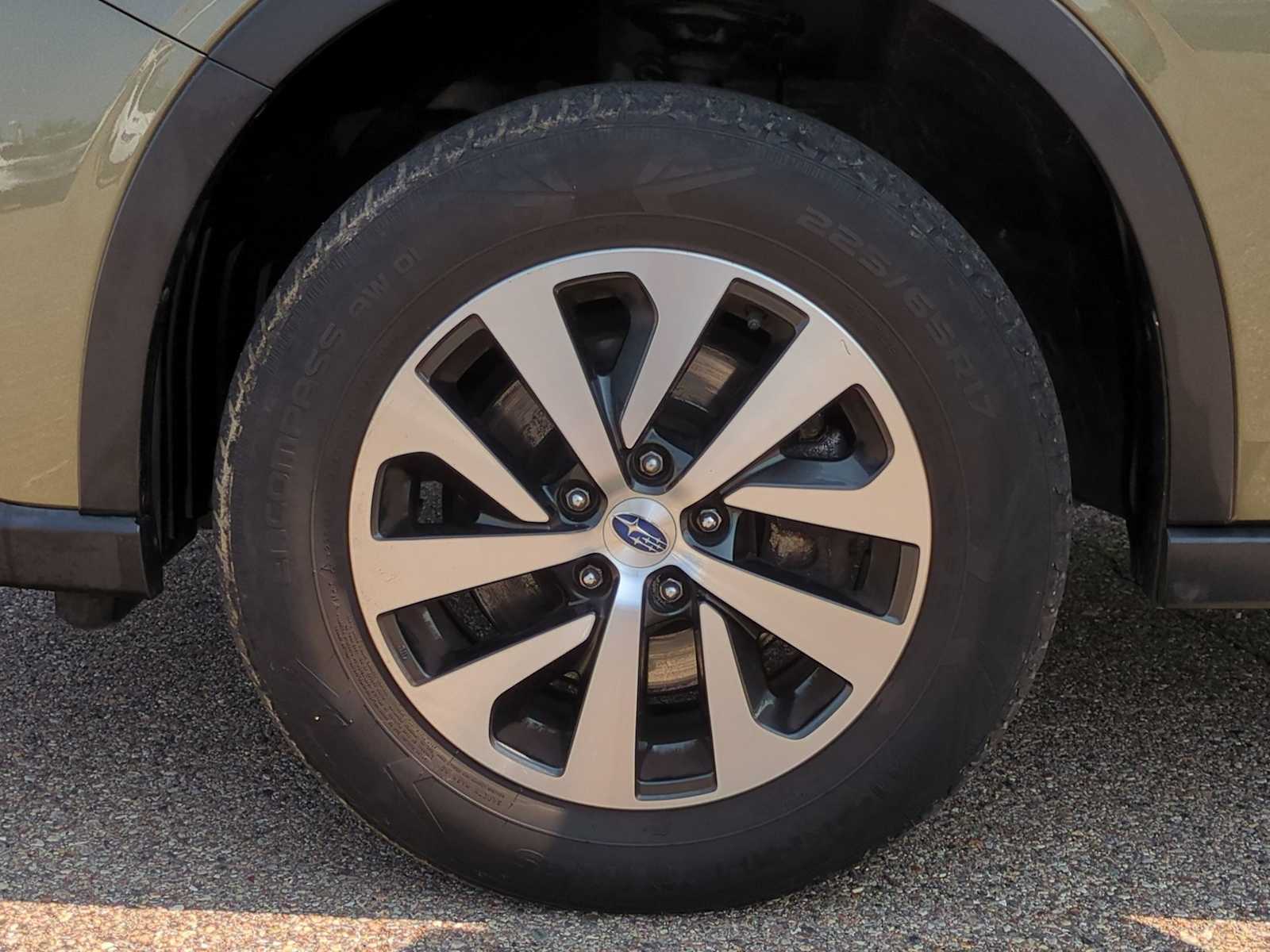 2021 Subaru Outback Premium 14