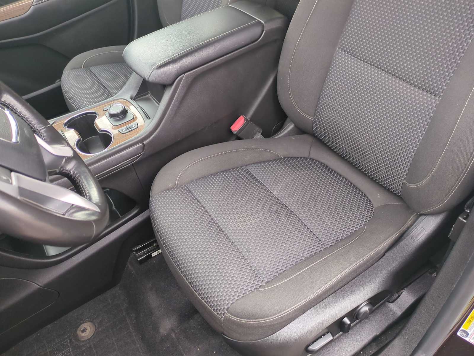 Thumbnail: 2020 GMC Acadia - 24