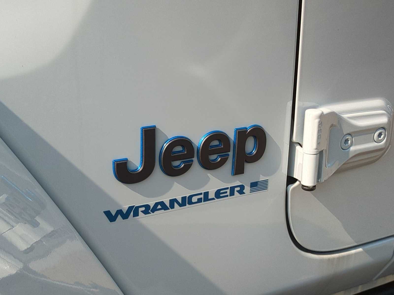 Thumbnail: 2025 Jeep Wrangler - 12