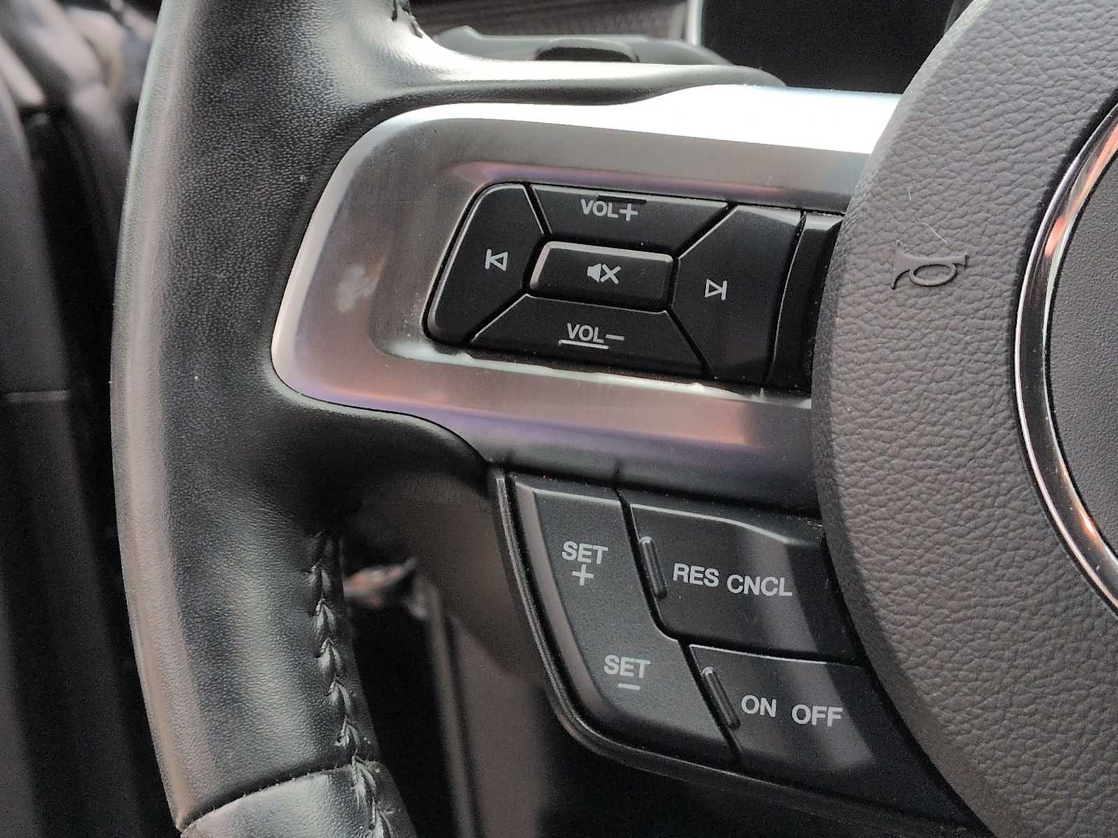 Thumbnail: 2019 Ford Mustang - 23