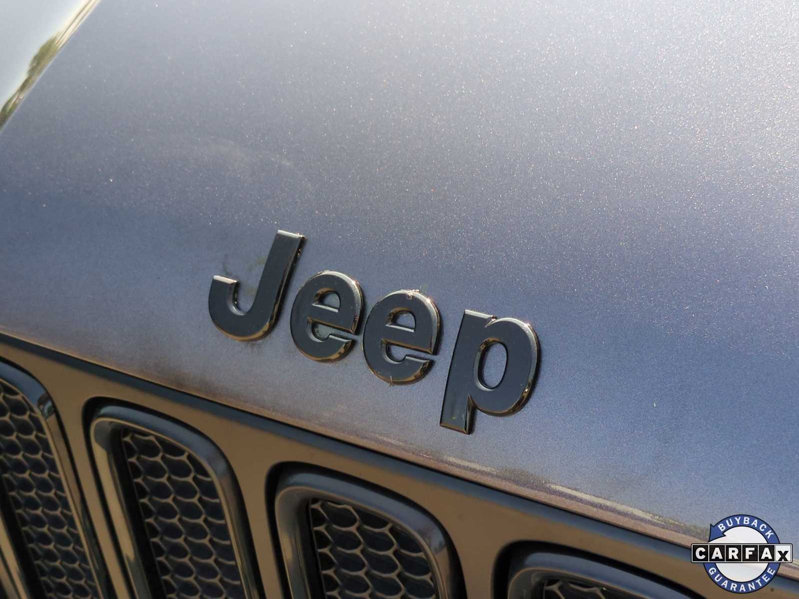 Thumbnail: 2017 Jeep Renegade - 12