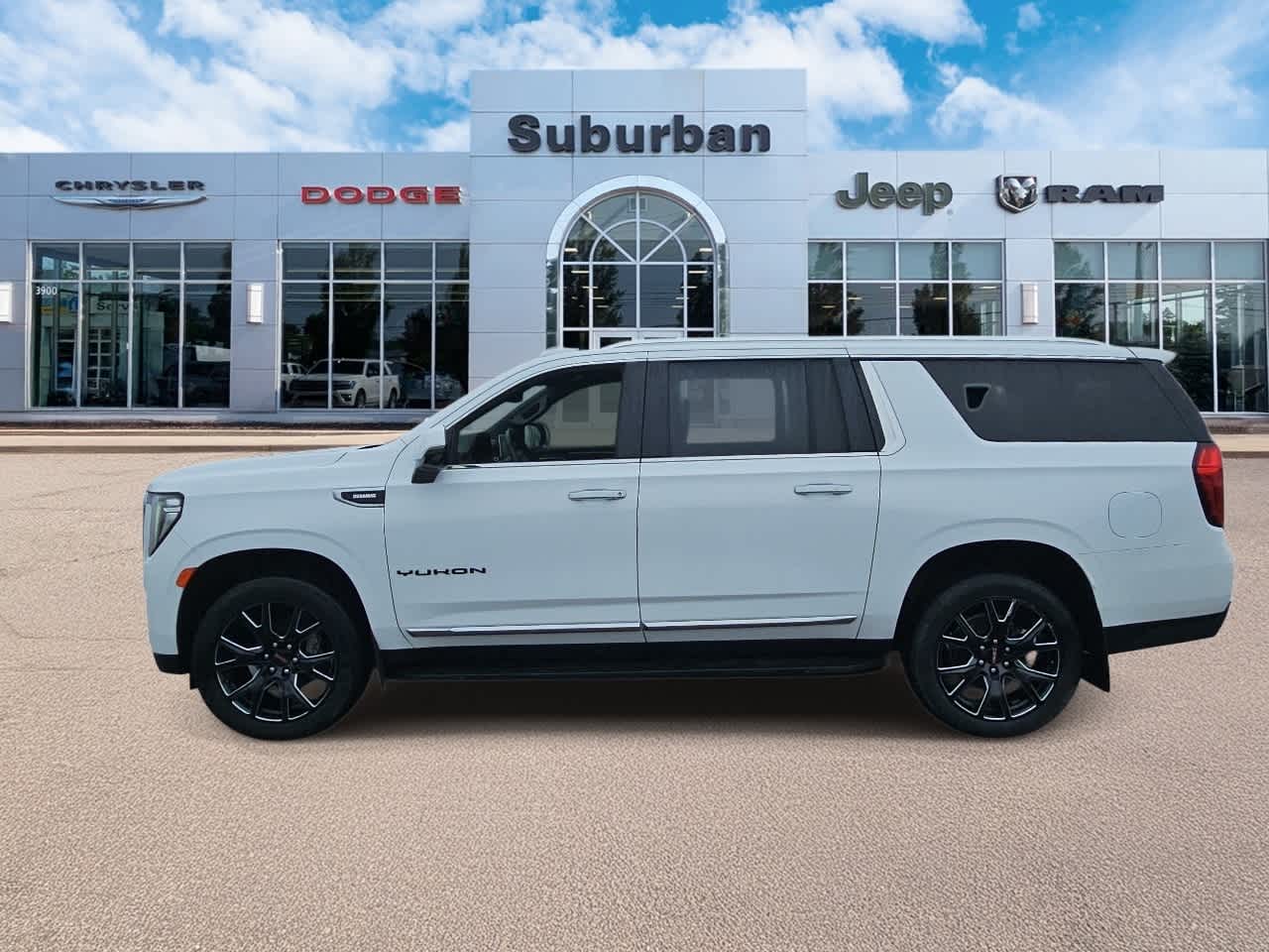 Thumbnail: 2024 GMC Yukon XL - 5