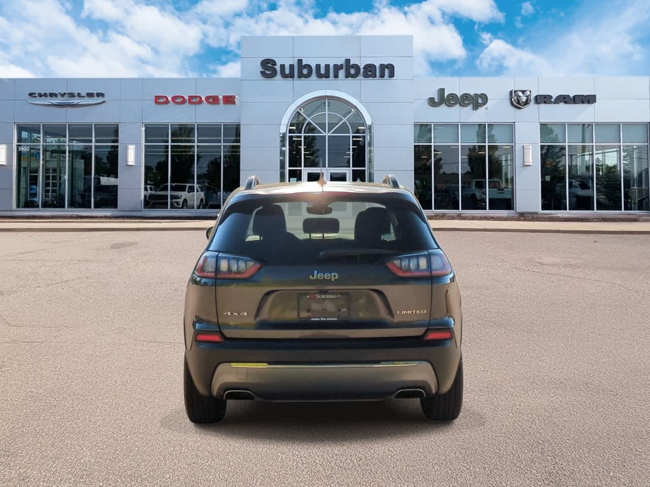 Thumbnail: 2022 Jeep Cherokee - 7