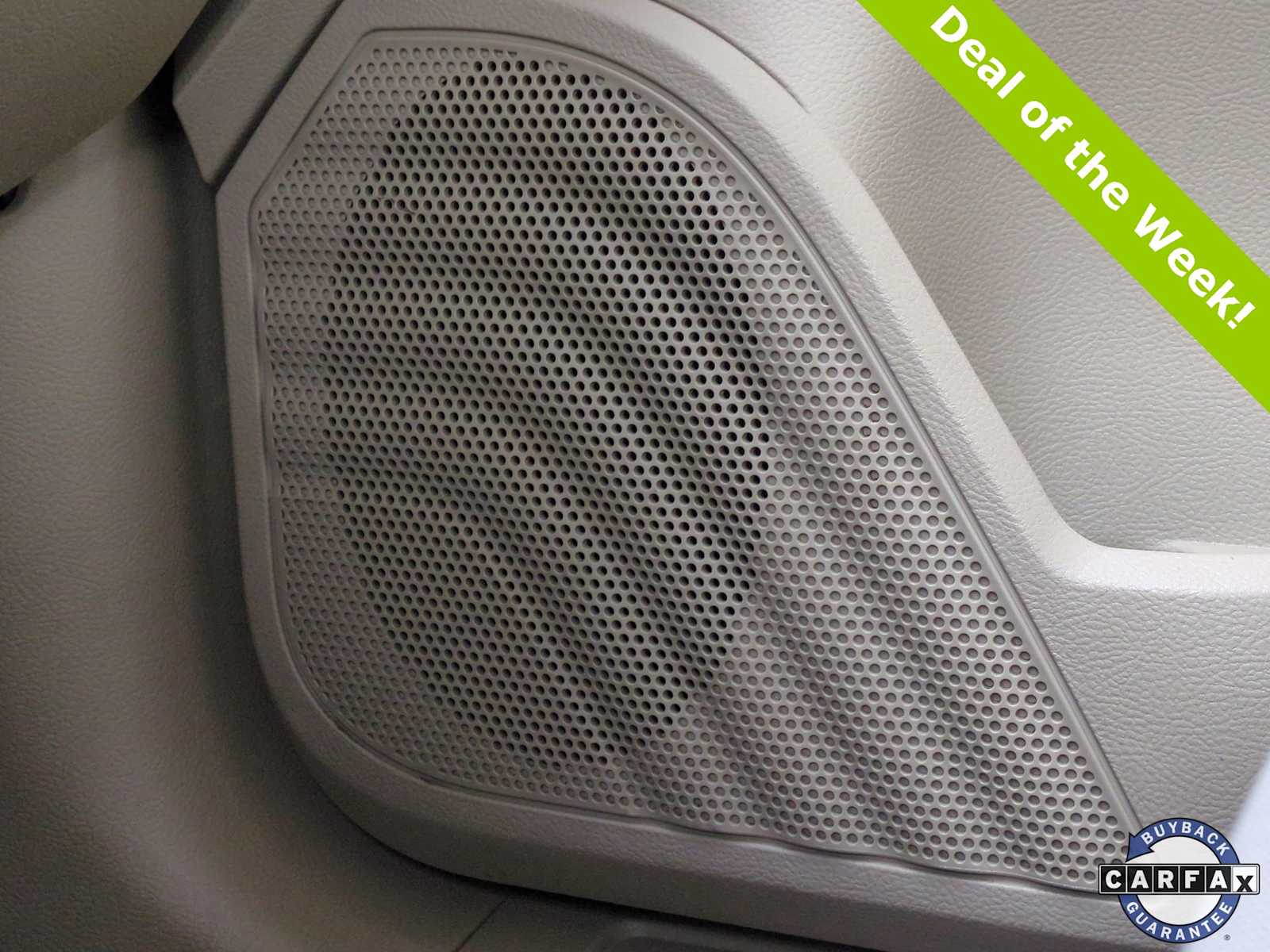 Thumbnail: 2017 Ford Taurus - 29