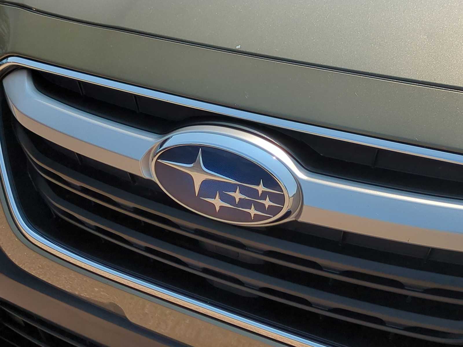 2021 Subaru Outback Premium 12