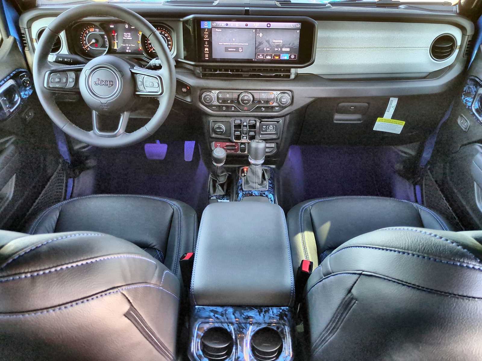 Thumbnail: 2025 Jeep Wrangler - 15