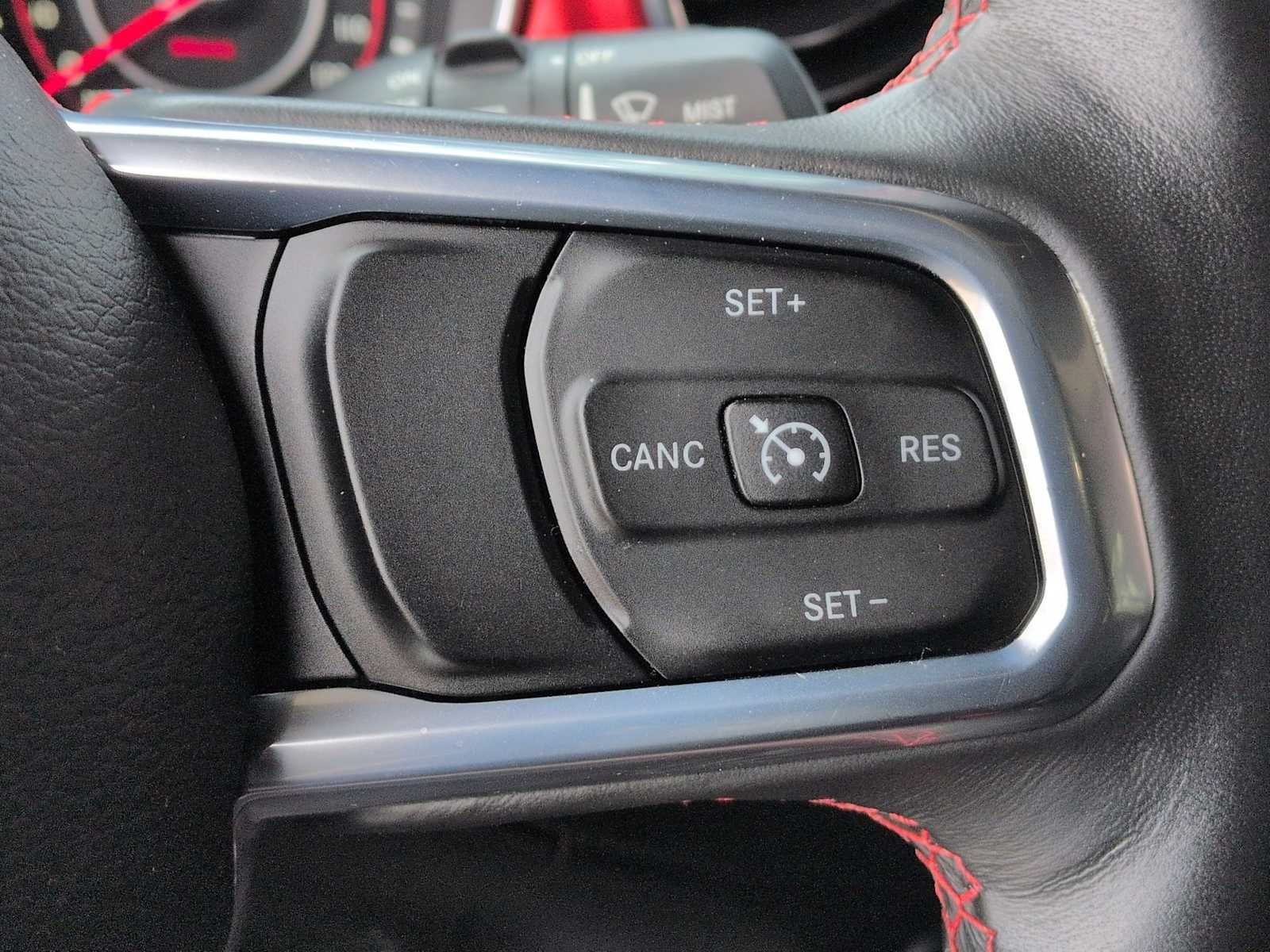 Thumbnail: 2018 Jeep Wrangler - 23