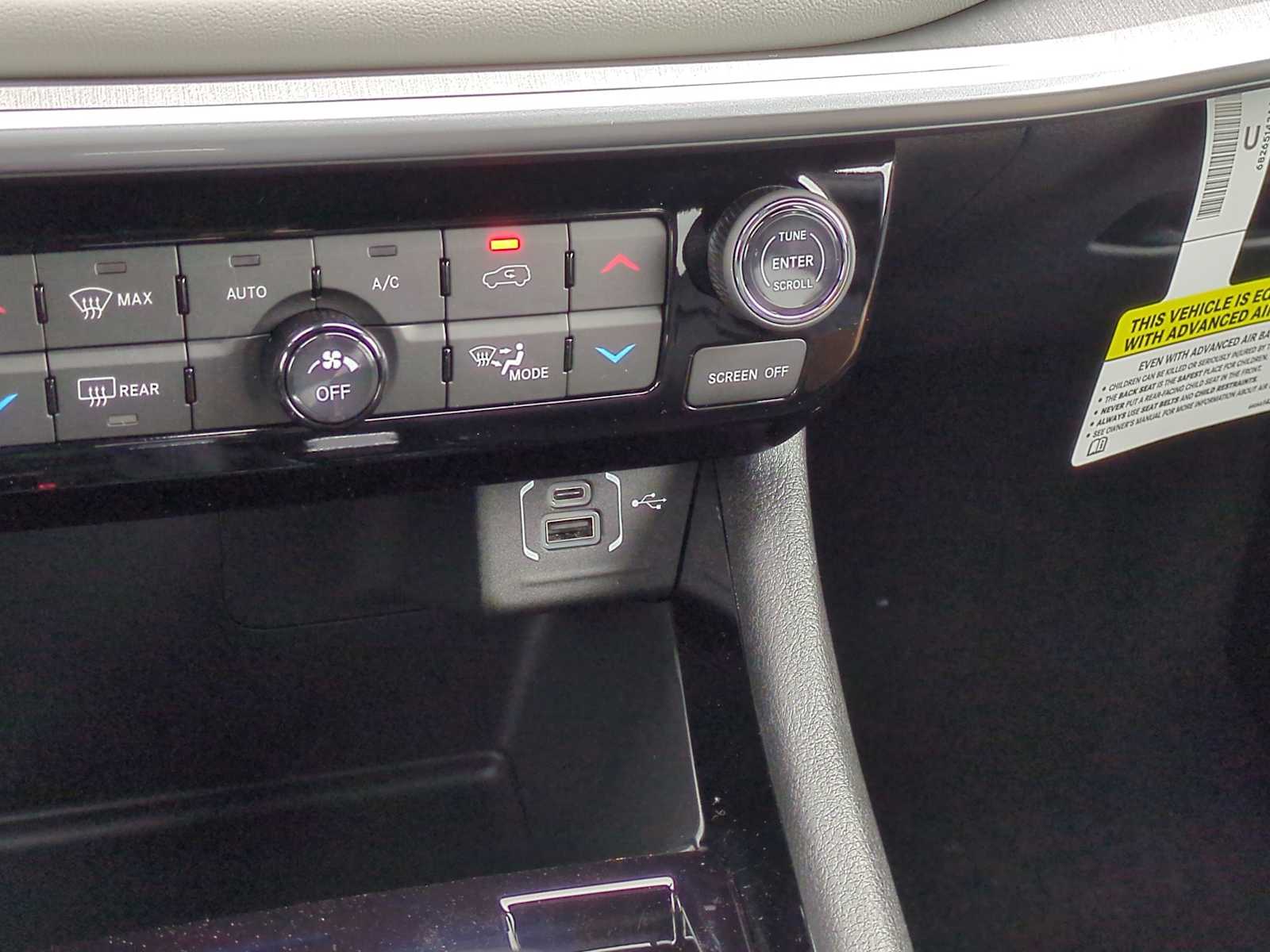 Thumbnail: 2026 Jeep Compass - 29