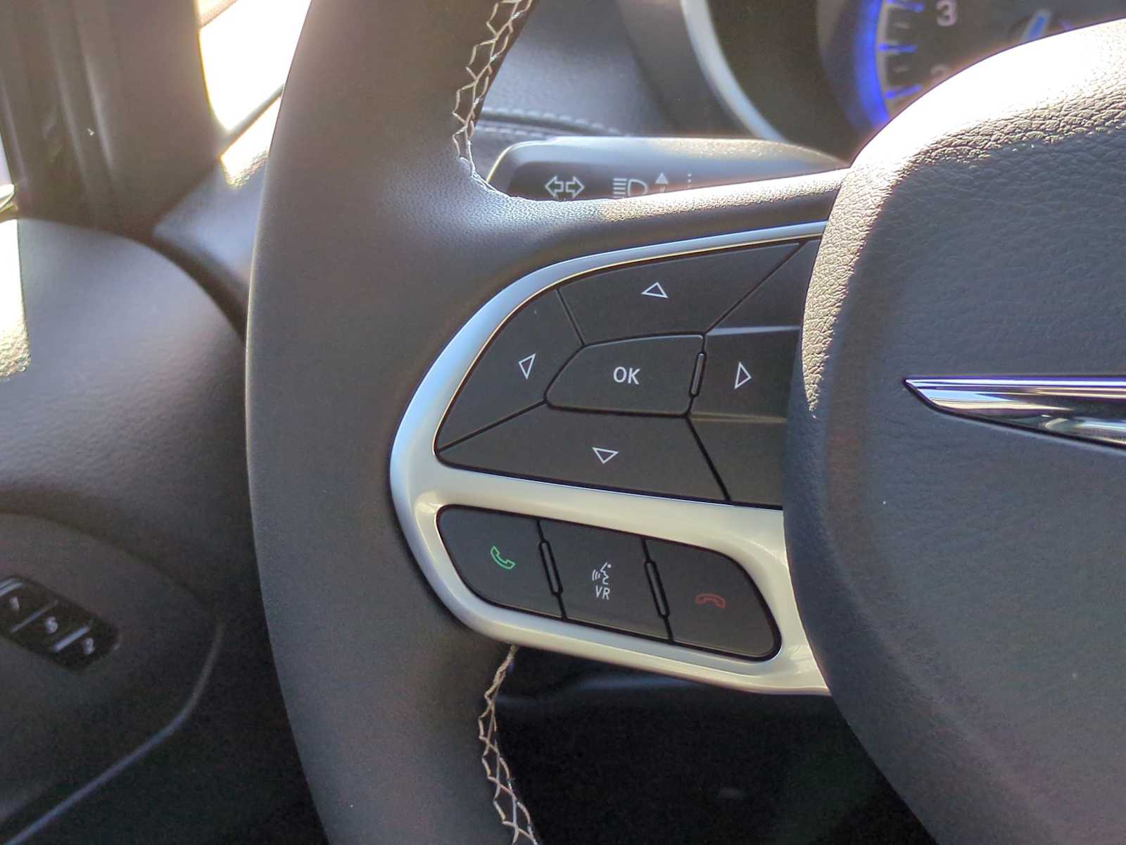 Thumbnail: 2026 Chrysler Pacifica - 24
