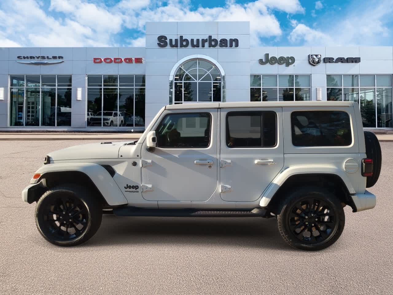 Thumbnail: 2021 Jeep Wrangler - 5