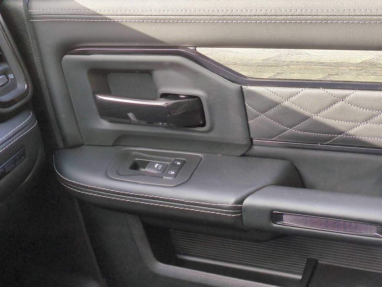 Thumbnail: 2025 RAM 3500 - 38