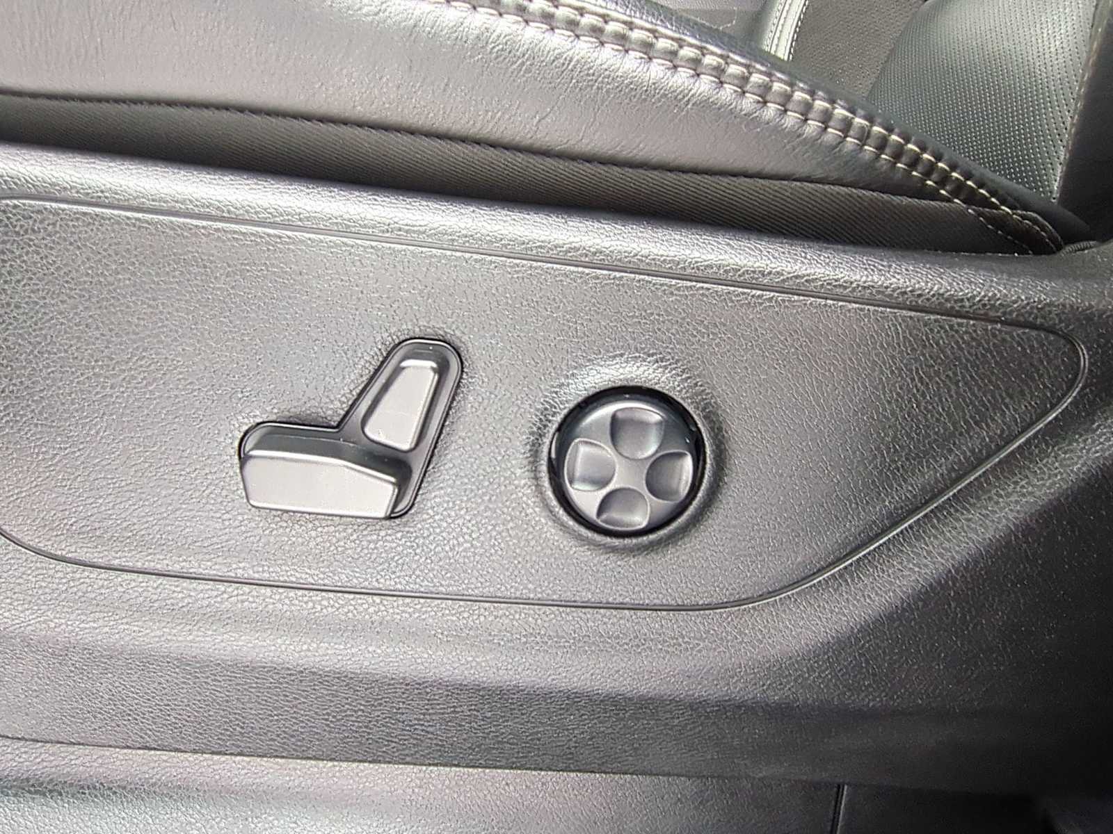 Thumbnail: 2023 RAM 1500 - 18