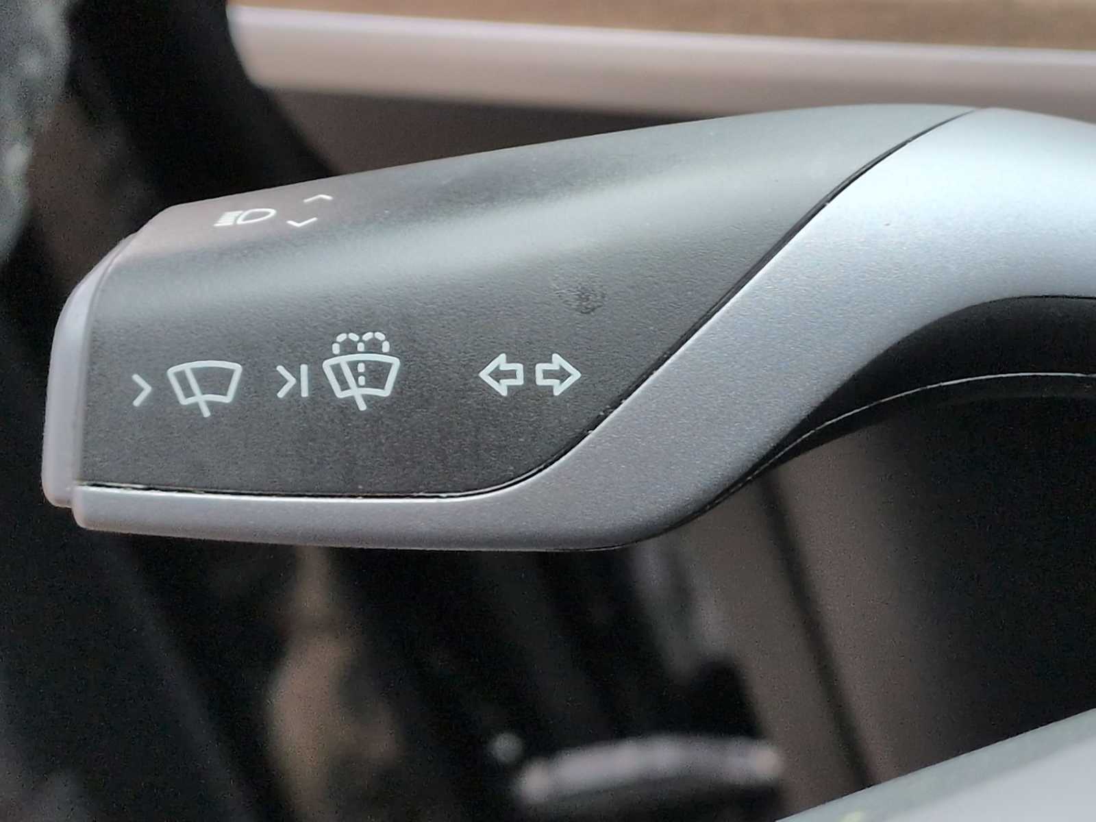 Thumbnail: 2022 Tesla Model Y - 28