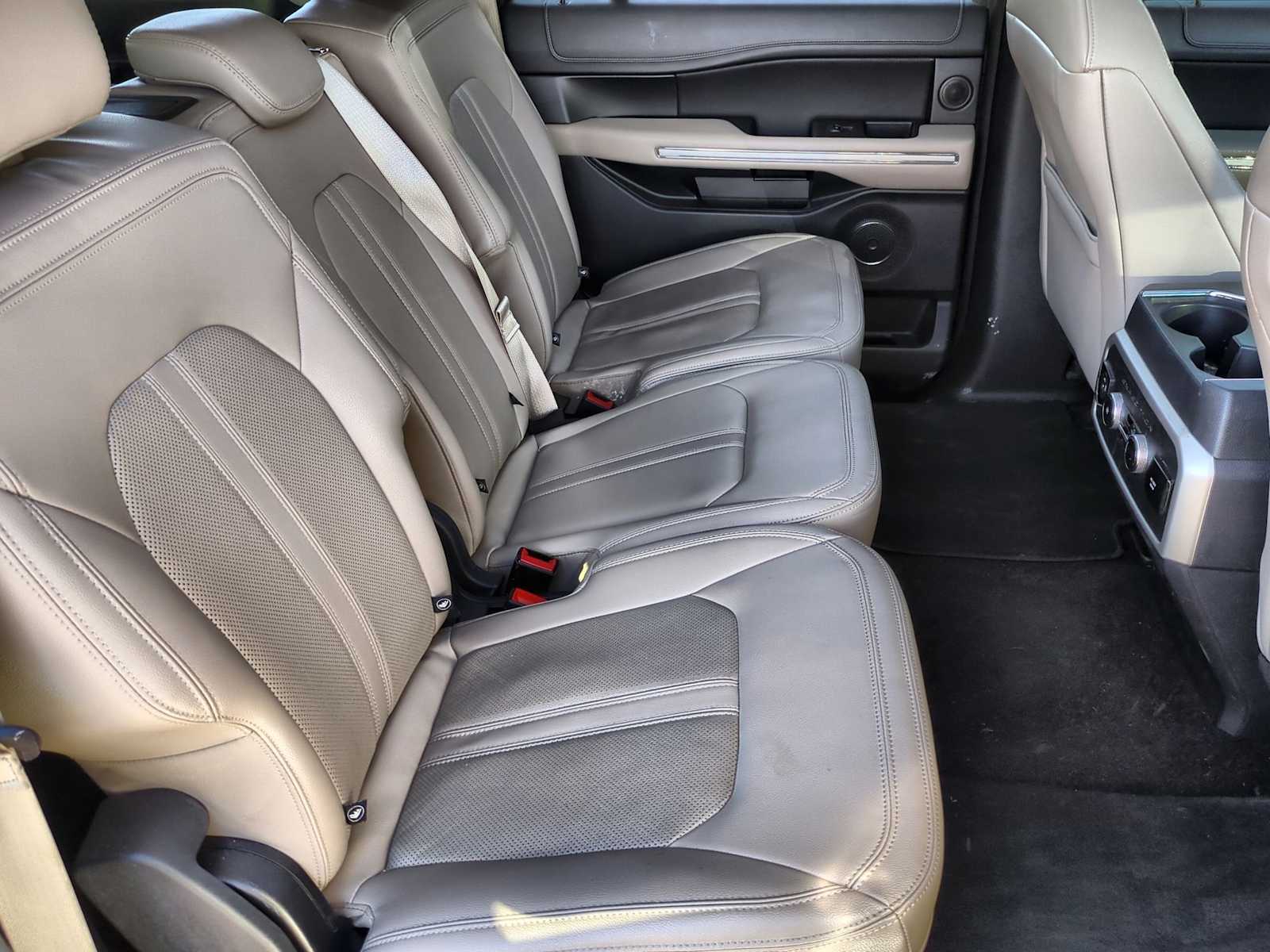 Thumbnail: 2023 Ford Expedition MAX - 21