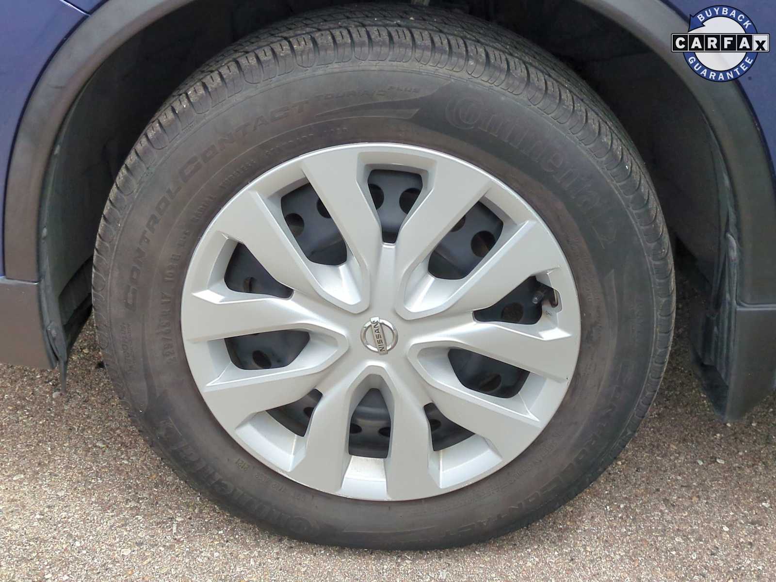 Thumbnail: 2018 Nissan Rogue - 14