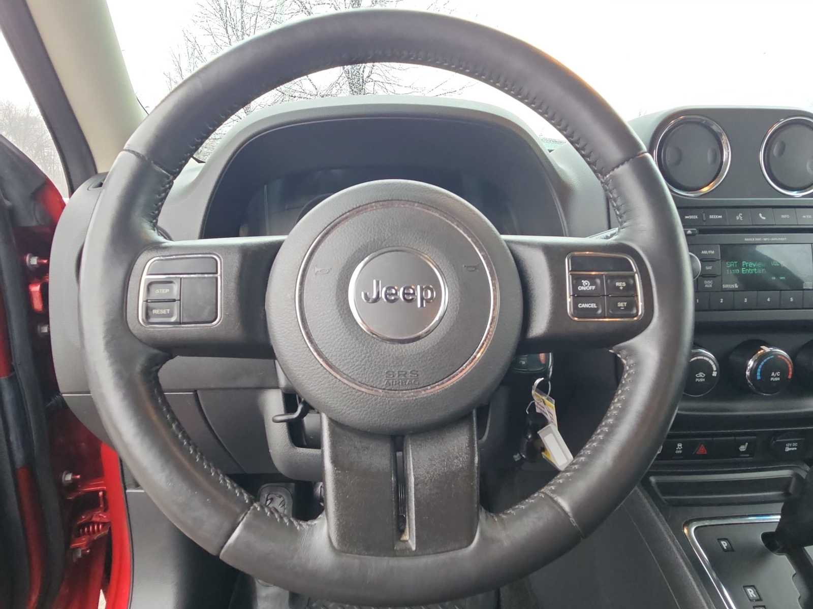 Thumbnail: 2017 Jeep Patriot - 21