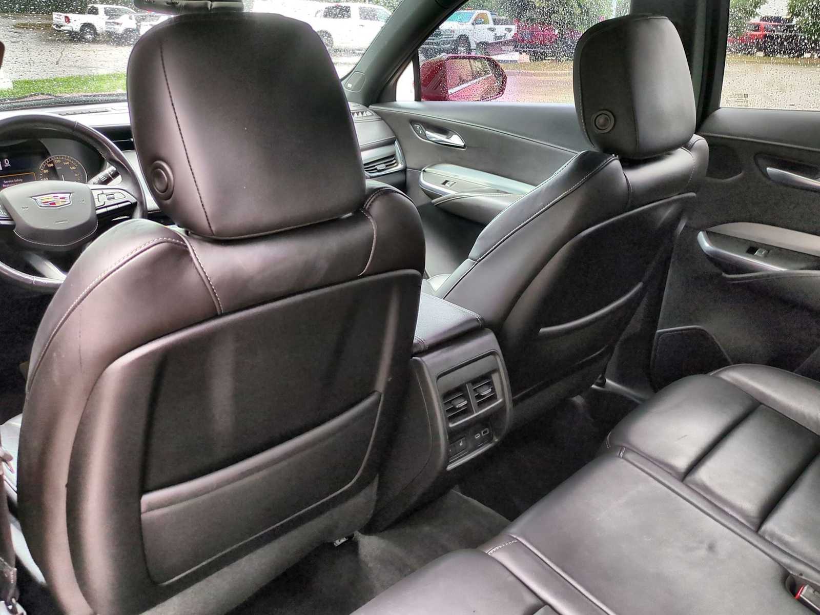 Thumbnail: 2019 Cadillac XT4 - 19