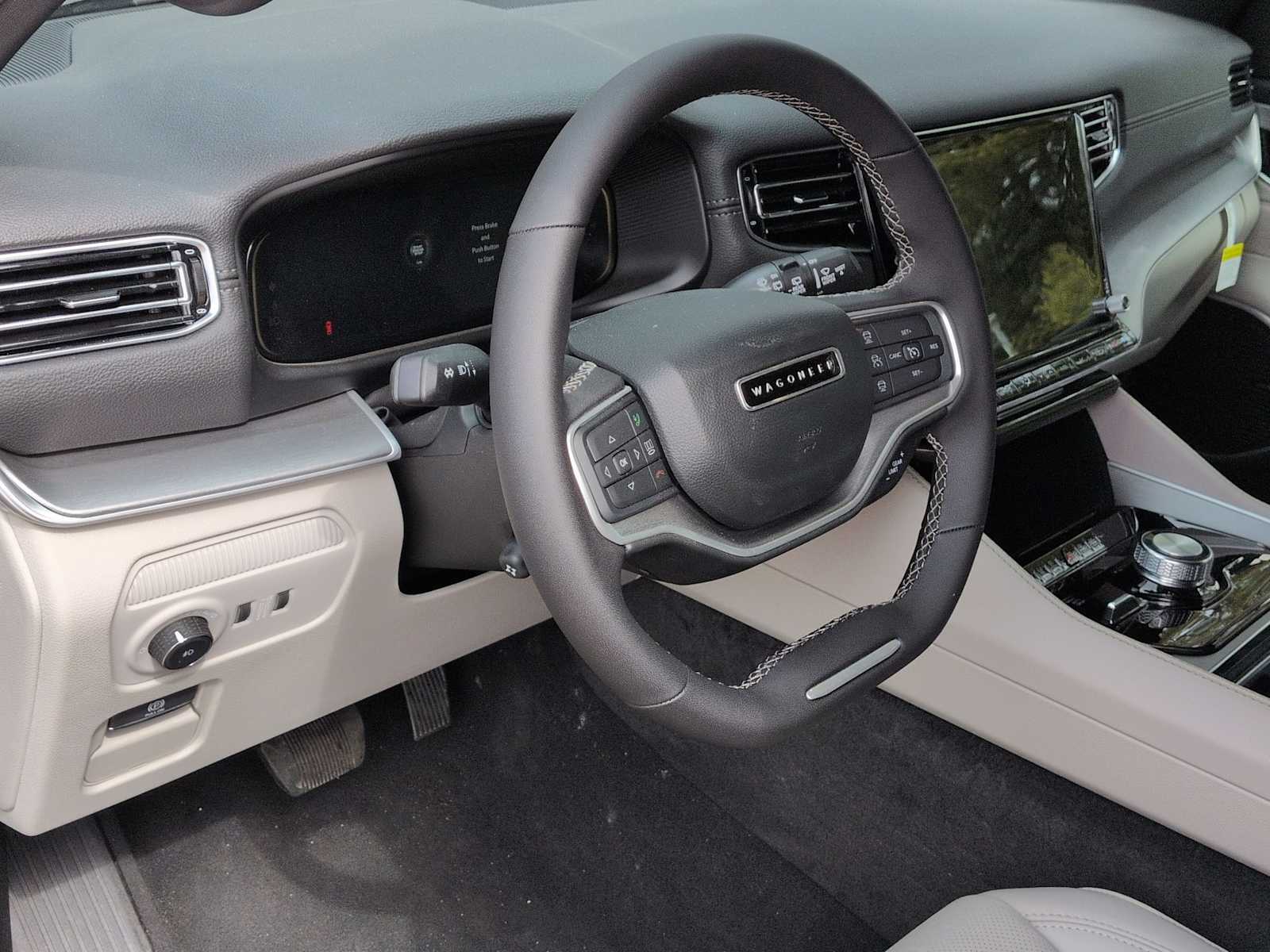 Thumbnail: 2025 Jeep Wagoneer - 10